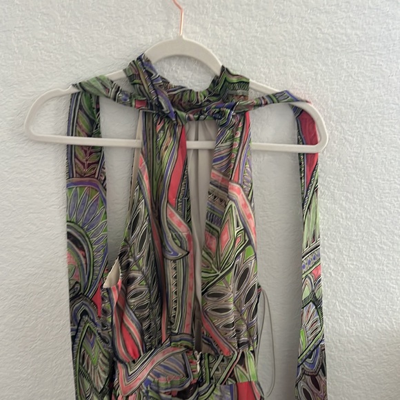 ✨NWT✨ FAB’RIK Stunning Halter Maxi with Tie Neck - Picture 3 of 6